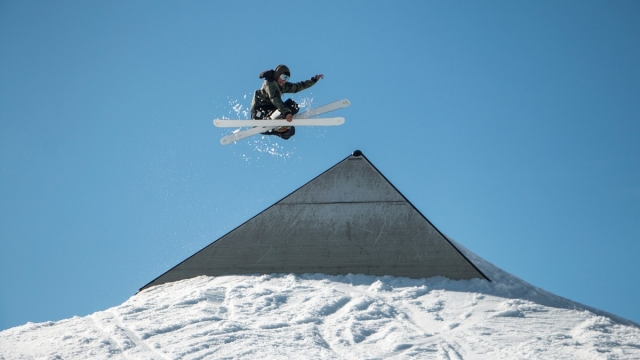 开元体育亲子健身房室内操怎么做